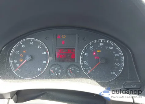 2007 Volkswagen Rabbit 2-Door z USA, uszkodzony, nr VIN WVWAR71K77W094663